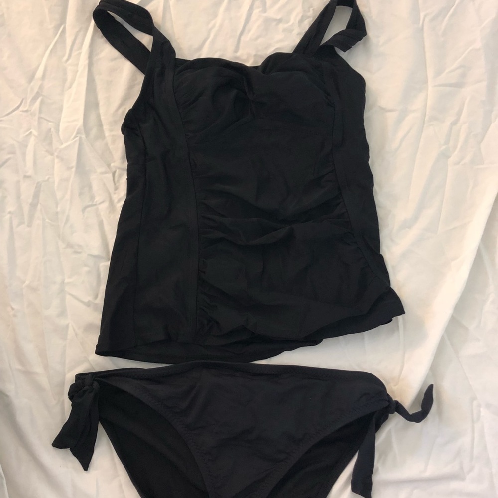 Black tankini bathing suit